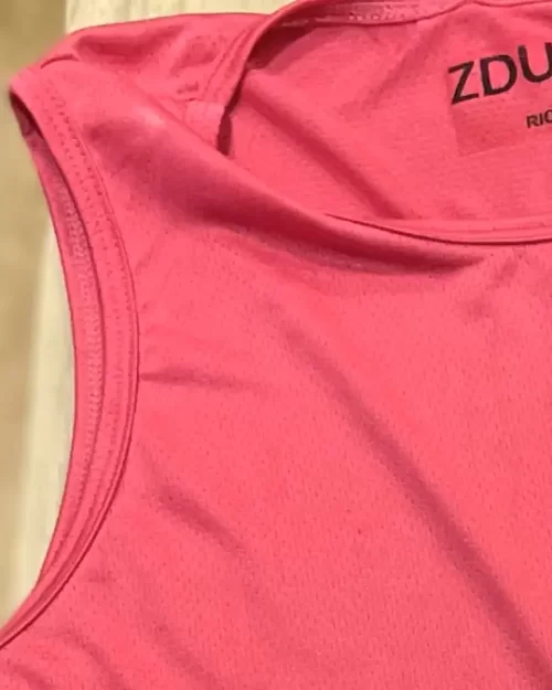 CAMISETA AMARELA EM DRI FIT - Imagem 8