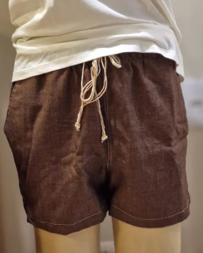 SHORT DE LINHO MARROM