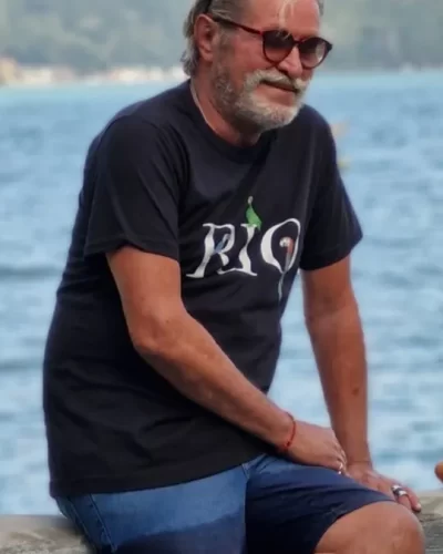T-Shirt Rio Preta